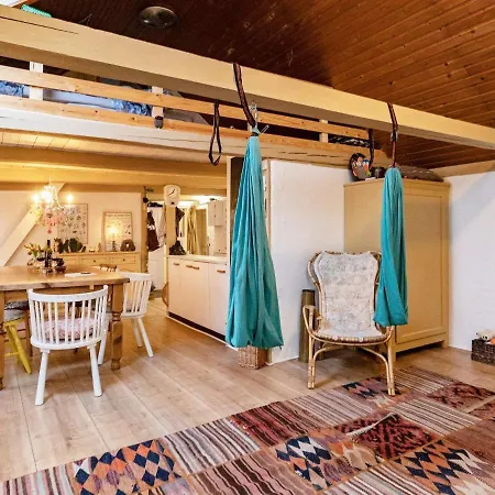 Holiday home Clxix *